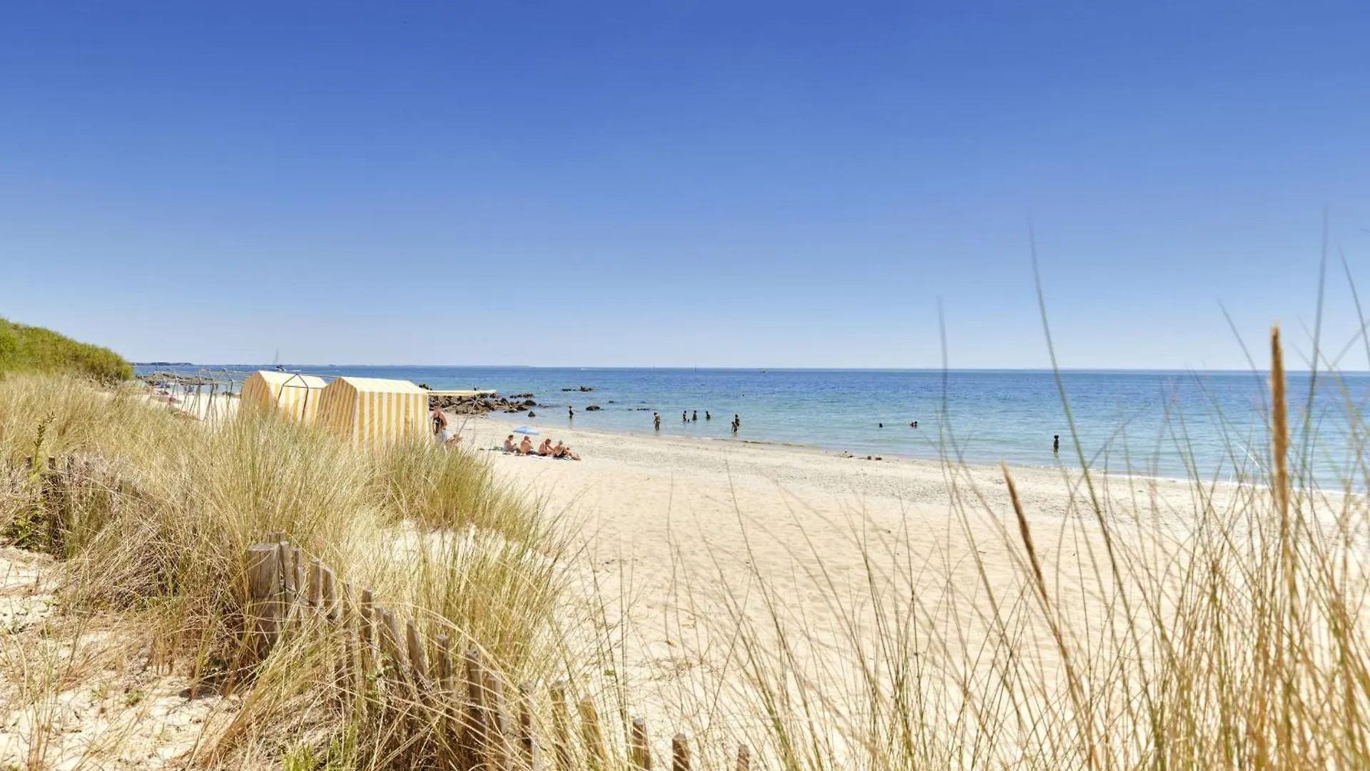 Apartment Les Embruns-2 By Interhome Carnac Francia